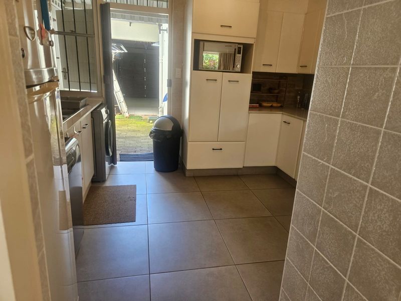 Prime Property presents Fully furnished  Coral Heads Townhouse for rent - Photo 9