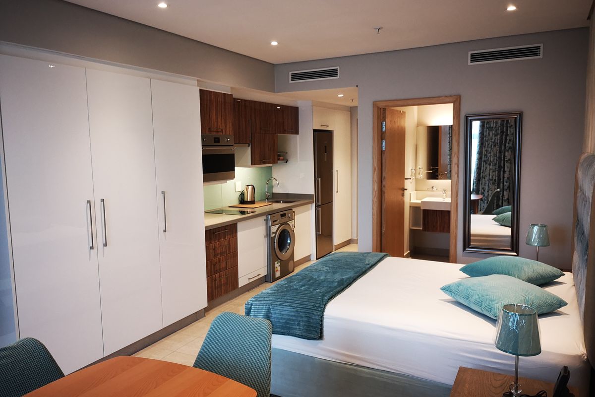 Prime property presents - Furnished studio - Photo 3