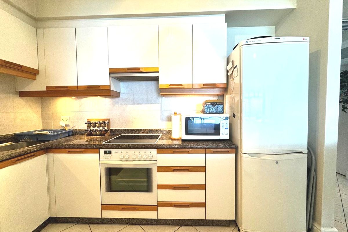 Prime Umhlanga 3 Bedroom Apartment for Rent – Fully Furnished Luxury Living - Photo 3