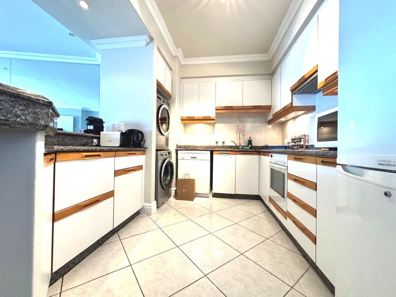 Prime Umhlanga 3 Bedroom Apartment for Rent – Fully Furnished Luxury Living - Photo 2