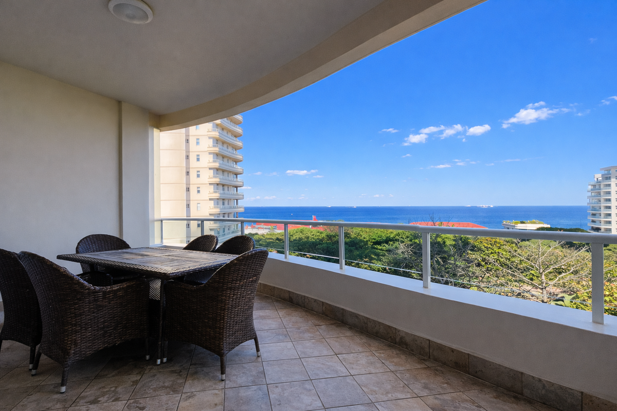 Luxury Beachfront 2 bed with Sea Views, Backup Power & Direct Beach Access! - Photo 5