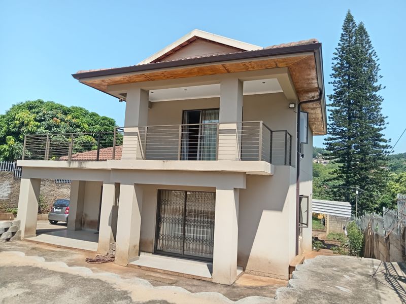 Newly Renovated 3-Bedroom Home for Sale Buxon Street, Grangetown, Verulam - Photo 2