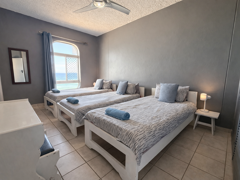 Apartment For Sale In Margate - Photo 9