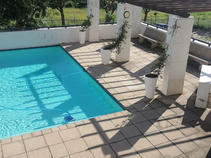 Prime Property presents Manhattan Mews one bedroom for rent - Photo 2