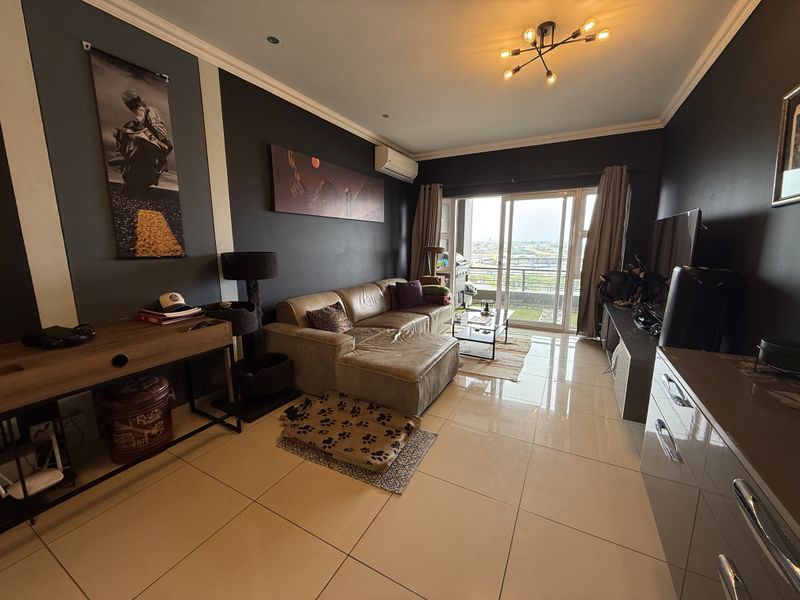 Stunning 2 Bed 2 Bath in Central Umhlanga - Photo 4
