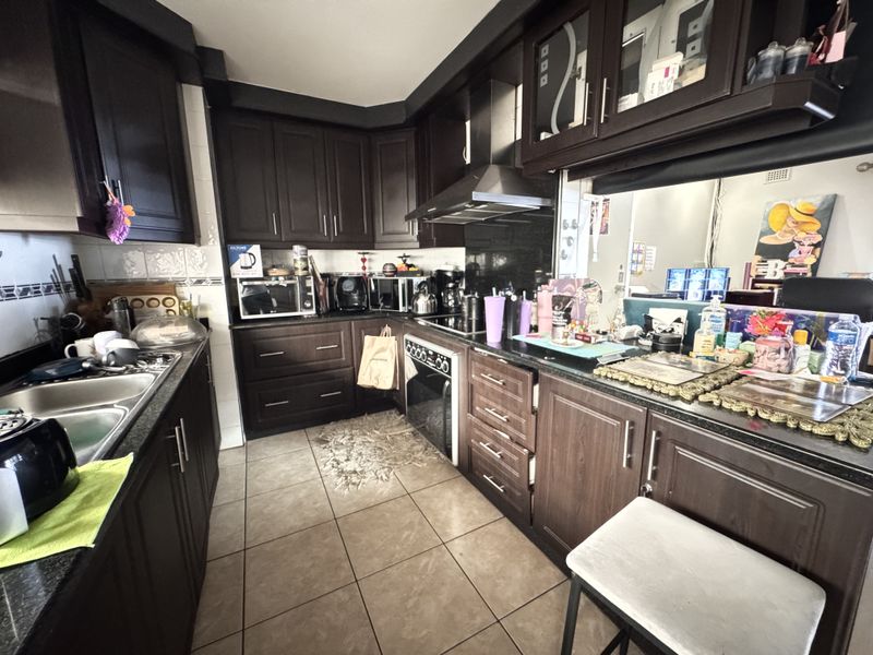 5 bedroom house for sale in umhlanga - Photo 1