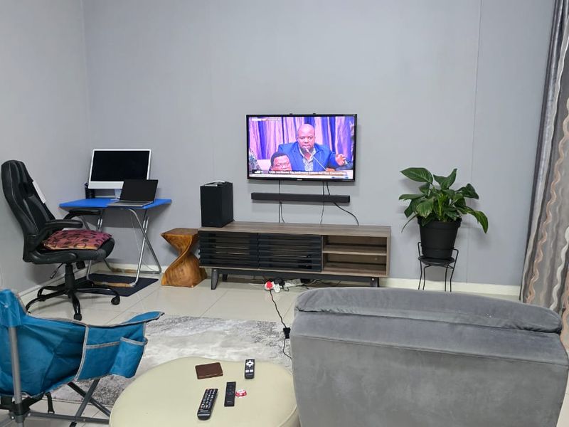 The Perfect Investment-Prime Property - Photo 3