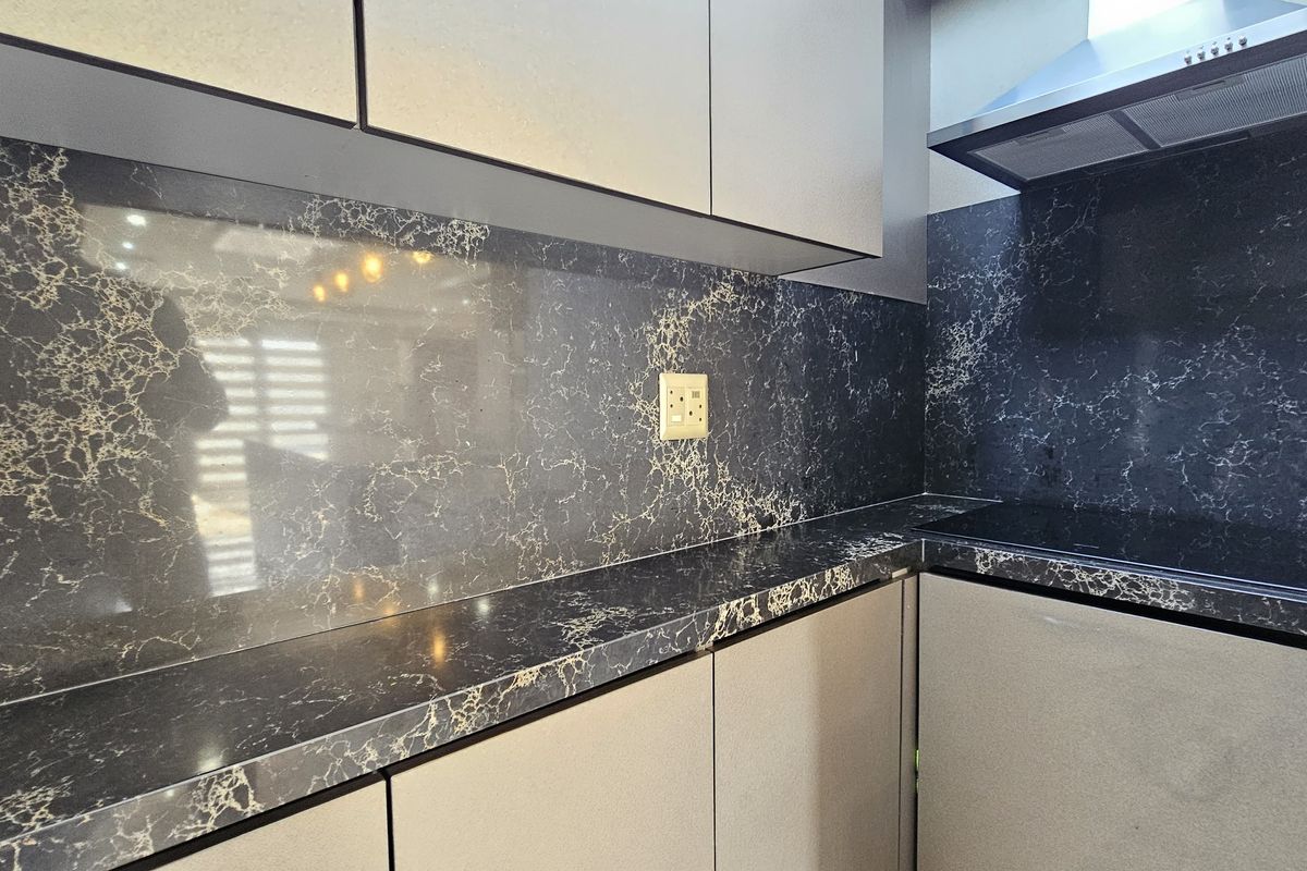 Welcome to the Spectacular La Belle – Prestigious Living in Izinga Estate - Photo 5