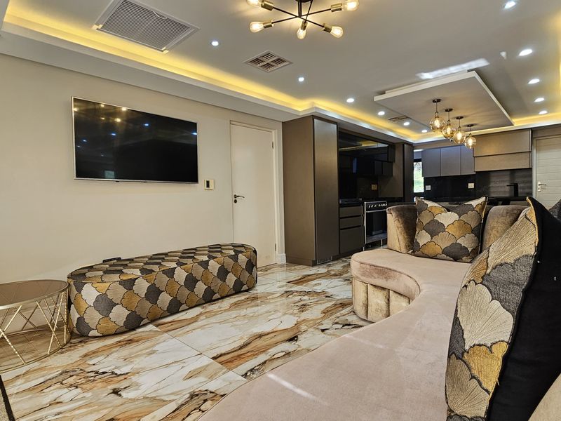 Welcome to the Spectacular La Belle – Prestigious Living in Izinga Estate - Photo 8