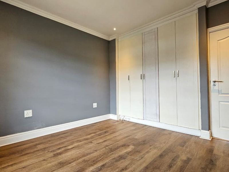 Welcome to Edgemount Estate – Modern Living in a Secure Gated Community - Photo 10