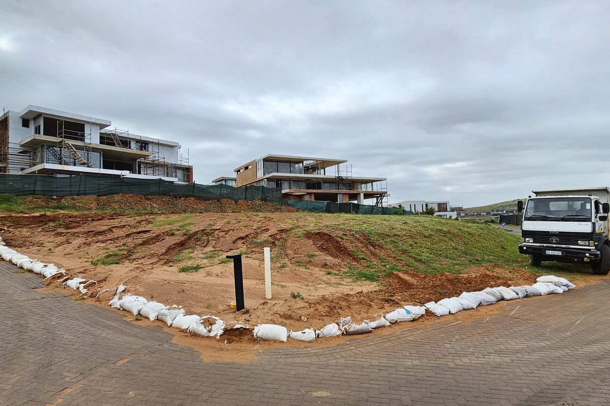 Vacant Land for Sale in Signature Estate - Photo 3