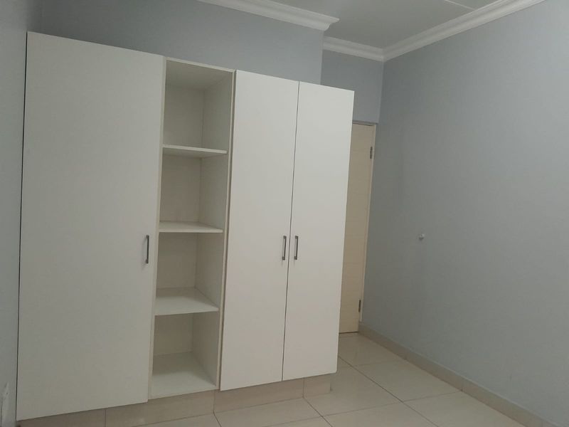 Apartment Pending Sale In Umhlanga - Photo 10