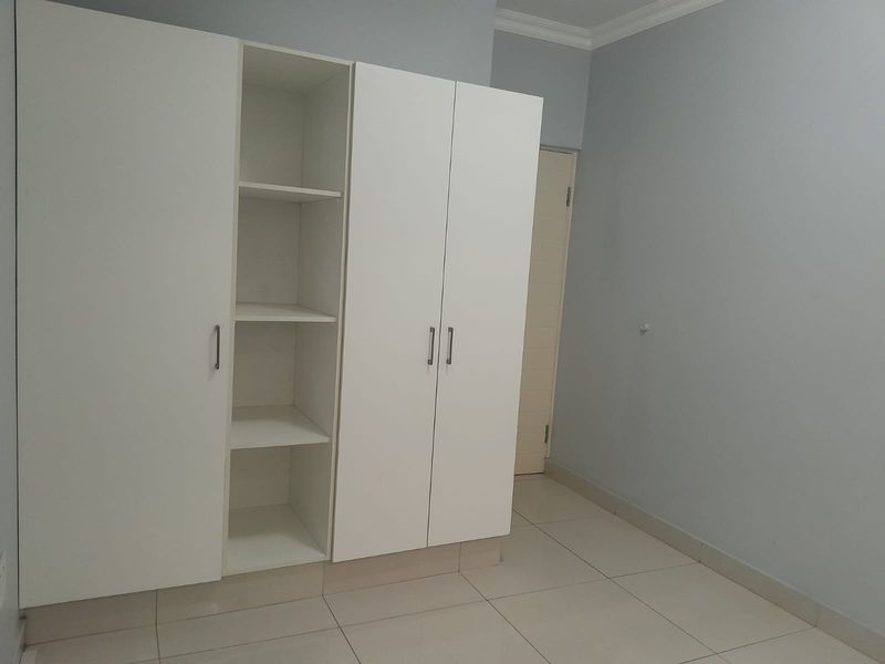 Apartment Pending Sale In Umhlanga - Photo 9