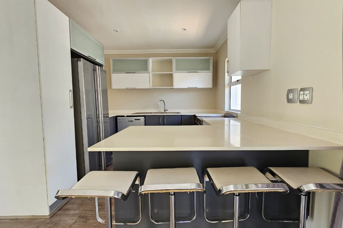 Modern 4-Bedroom Townhouse in The Wolds, Kindlewood Estate – Mount Edgecombe - Photo 5