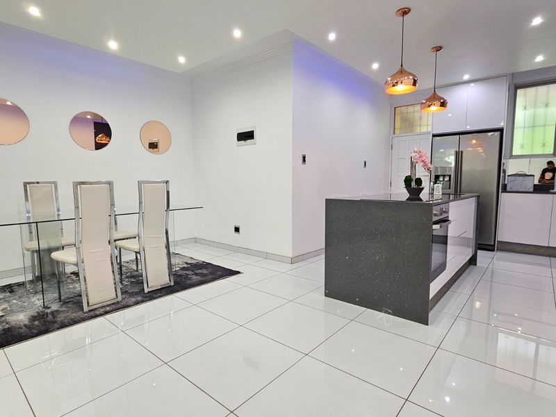 Fully Furnished 1 Bedroom, 1 Bathroom Apartment - Photo 8