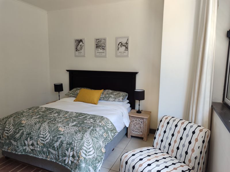 2 bedroom apartment for sale - Photo 6