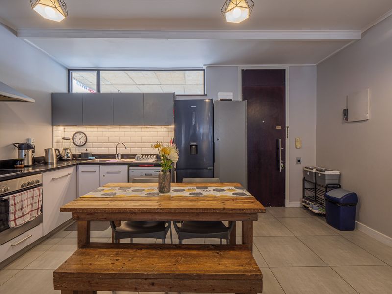 Modern 2 bedroom apartment for sale - Photo 6