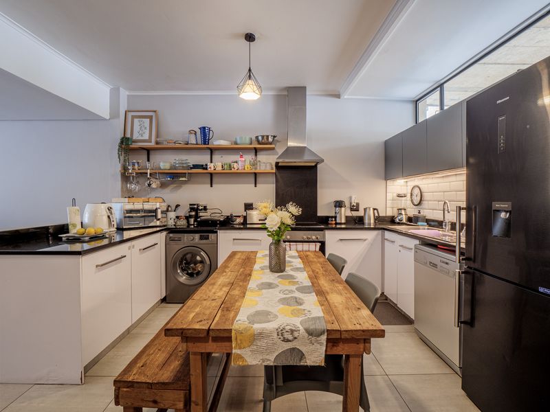 Modern 2 bedroom apartment for sale - Photo 5