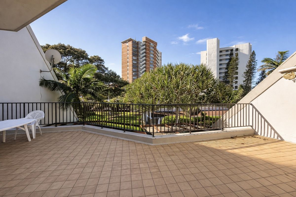Coastal Living in the Heart of uMhlanga Rocks. Great Value. - Photo 2