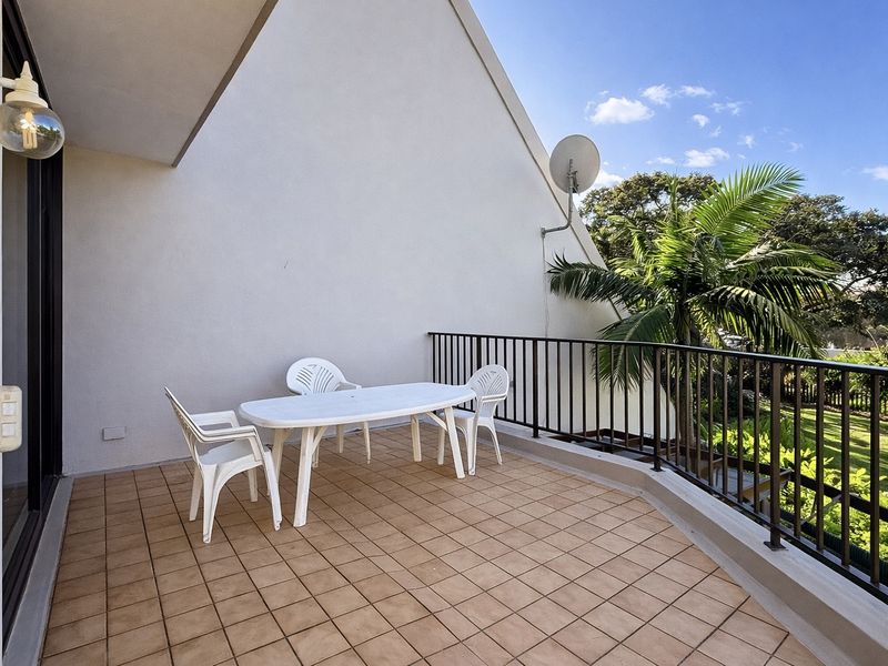 Coastal Living in the Heart of uMhlanga Rocks. Great Value. - Photo 3