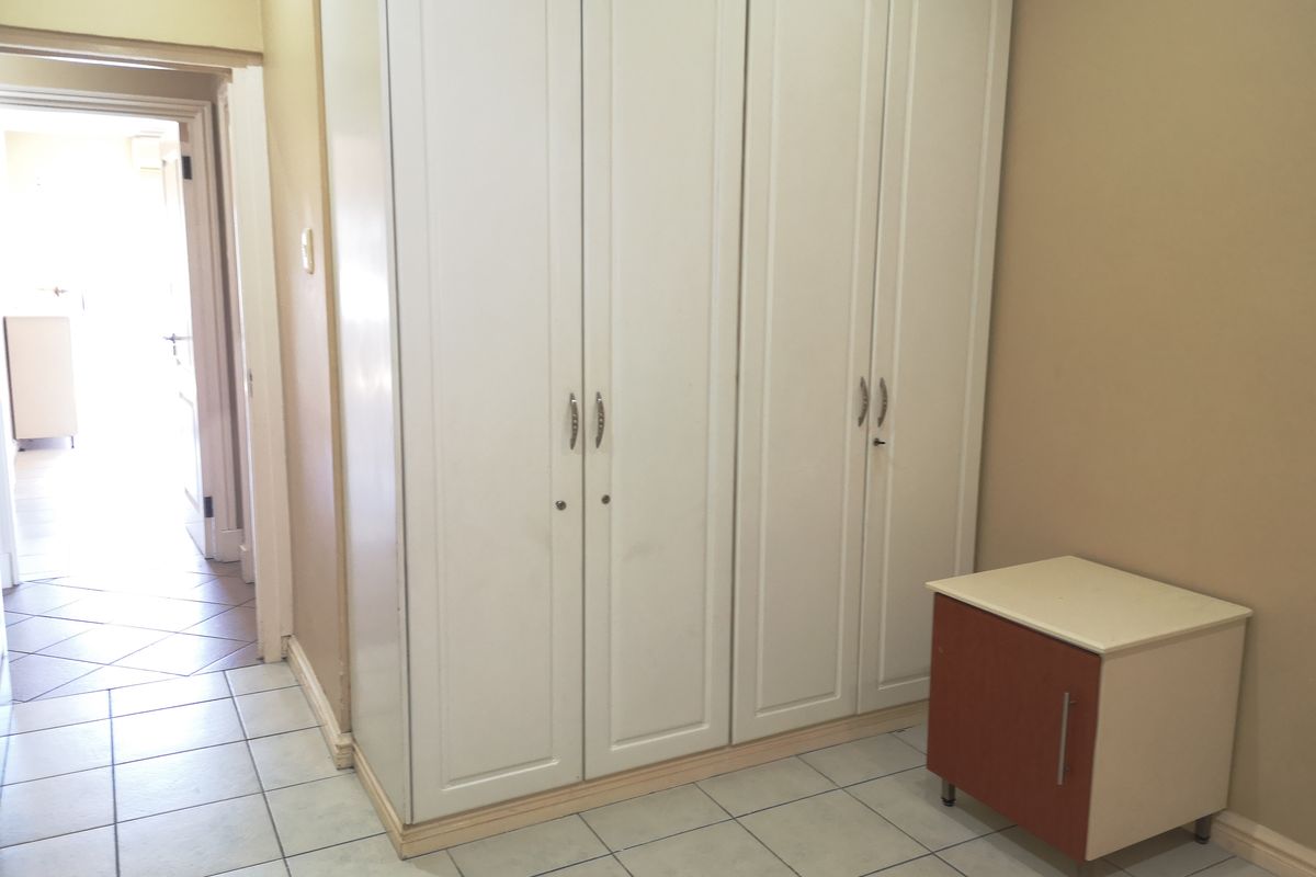 Prime property presents secure and spacious for Investors - Photo 5