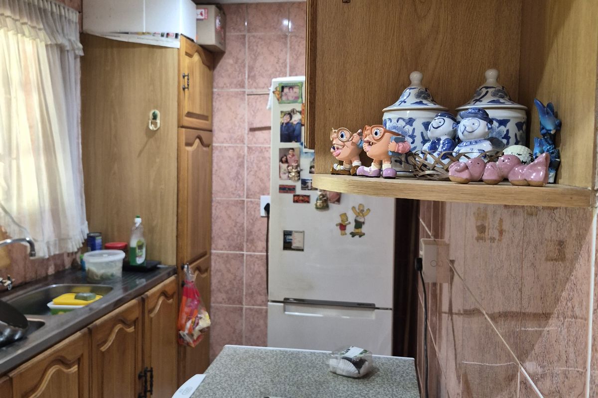 JUST LISTED ! FOR SALE - 3 BEDROOM FAMILY HOME IN WOODLANDS - Photo 5