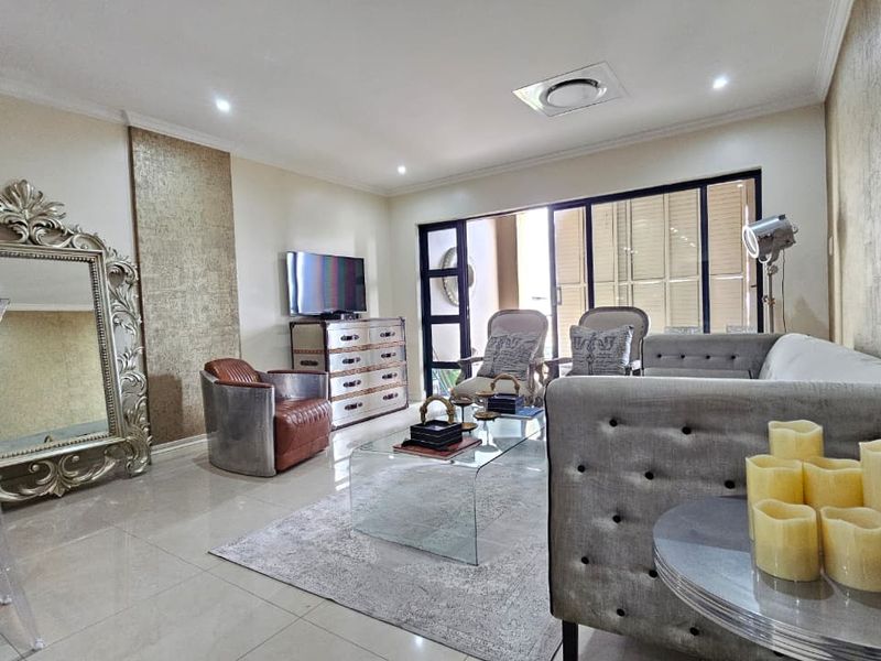 Stylish Furnished 2-Bed, 2-Bath Apartment in African Palm – Prime Umhlanga Location - Photo 2