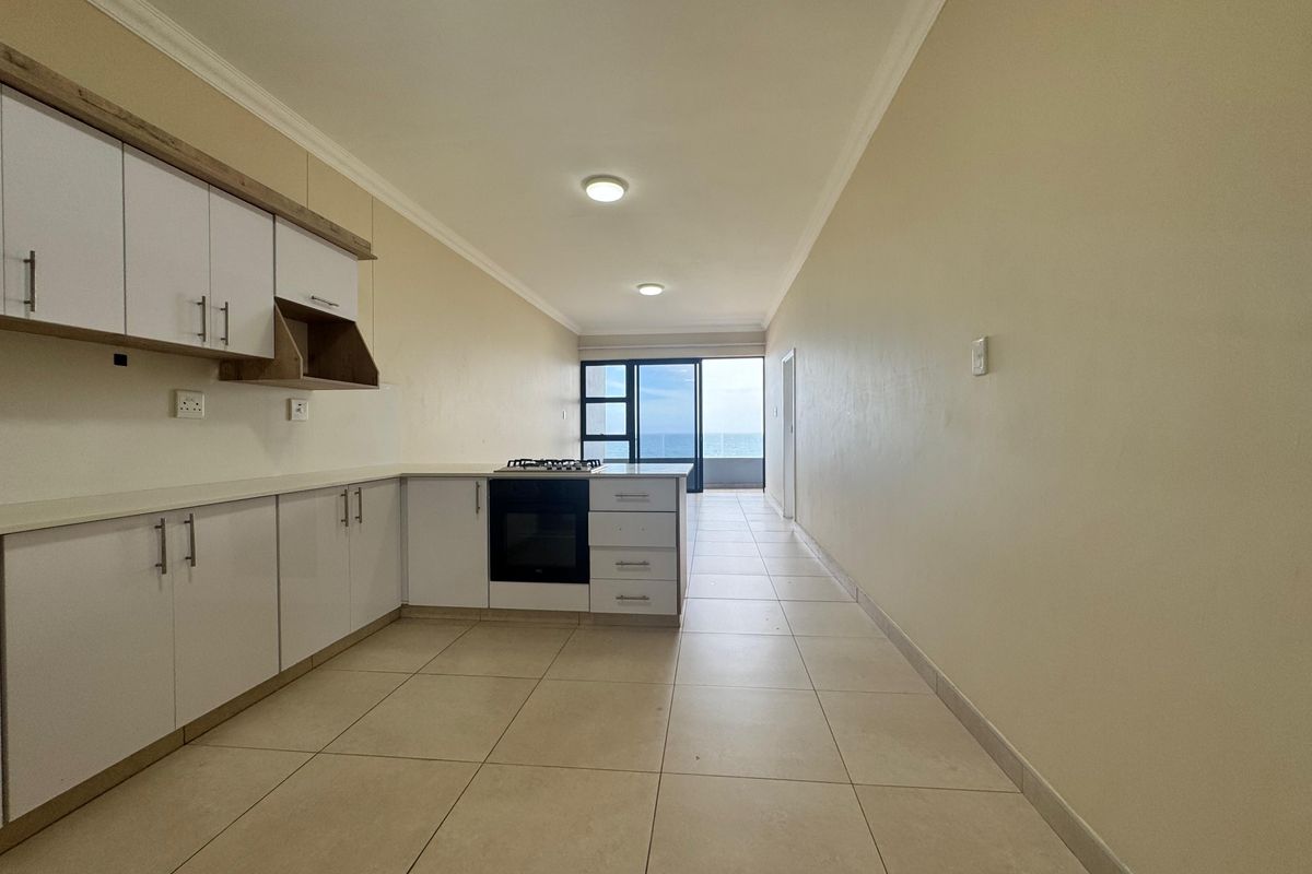 3-Bedroom Beachfront Apartment for Rent in La Mercy - Photo 2