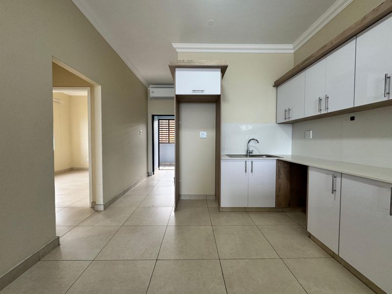 3-Bedroom Beachfront Apartment for Rent in La Mercy - Photo 4