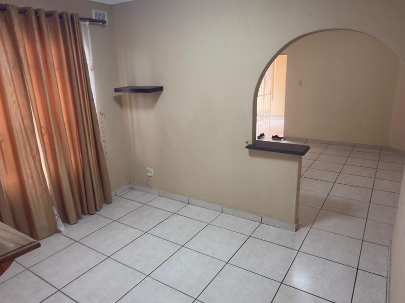 3 Bedroom 2 Bath House in Tongaat - Photo 3