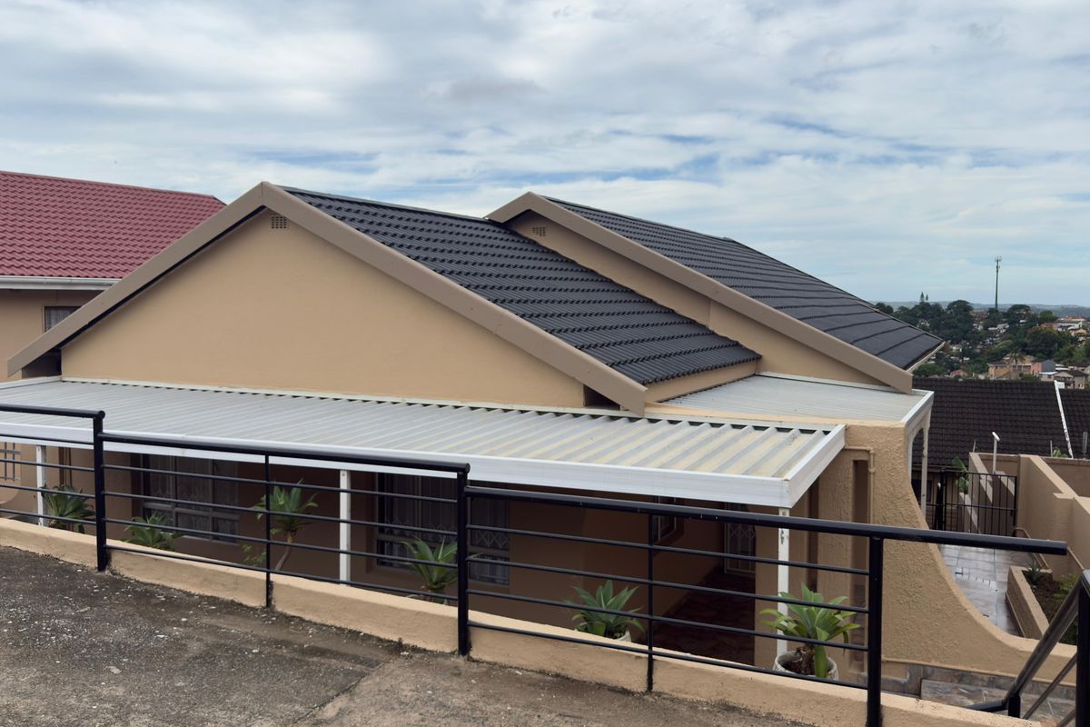 3 Bedroom 2 Bath House in Tongaat - Photo 2