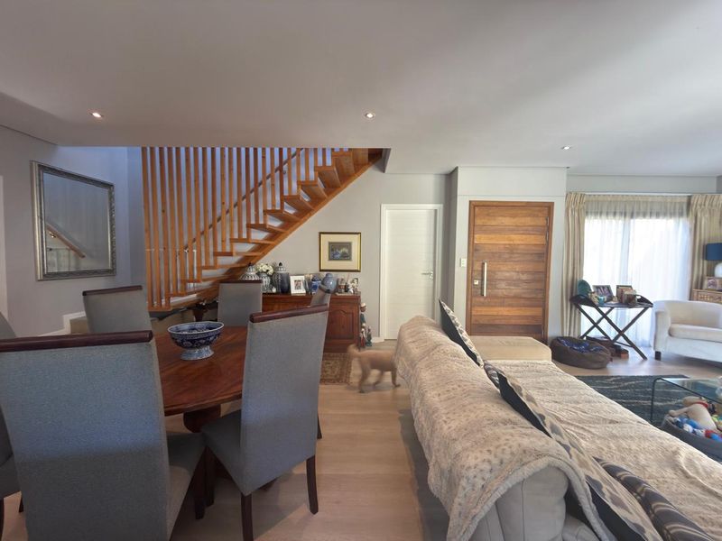 3 Bedroom 2 Bath Townhouse in The Woodland - Photo 5