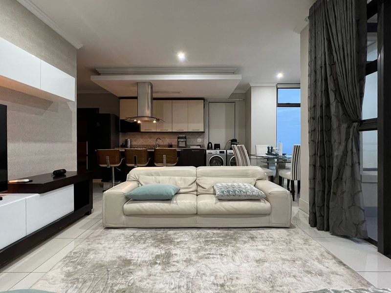 Elegant 3 Bedroom 2 Bathroom Fully Furnished Apartment - Photo 10