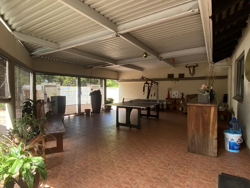 8 Bedroom House For Sale In Westville - Photo 2