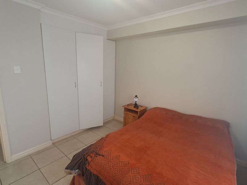 Fully Furnished 2-Bedroom, 2-Bathroom Apartment with Appliances - Photo 10