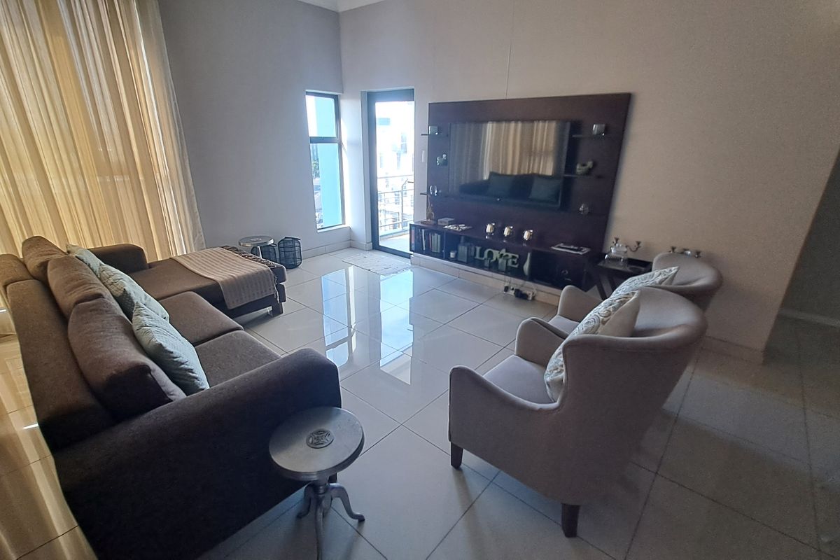 Fully Furnished 2 Bedroom 2 Bathroom 2 Parkings - Apartment for Sale - Photo 5