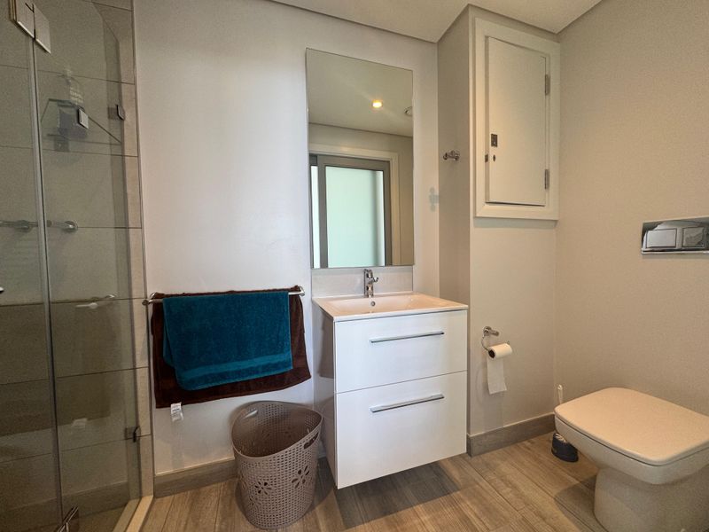 Spacious 2-Bedroom Apartment for Rent In Umhlanga. - Photo 5