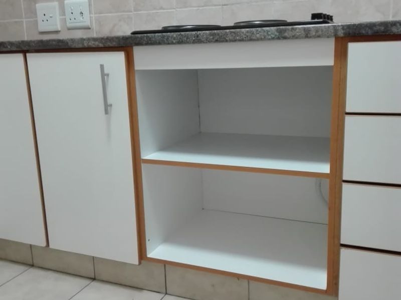 Apartment For Sale In Amanzimtoti - Photo 5