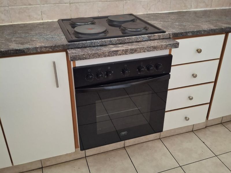 Apartment For Sale In Amanzimtoti - Photo 3