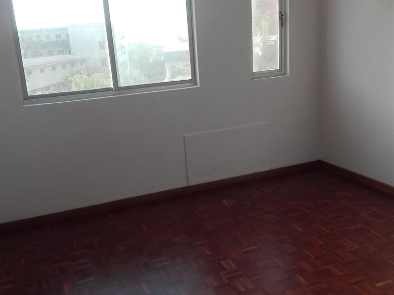 Apartment For Sale In Amanzimtoti - Photo 9