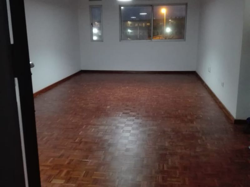 Apartment For Sale In Amanzimtoti - Photo 7