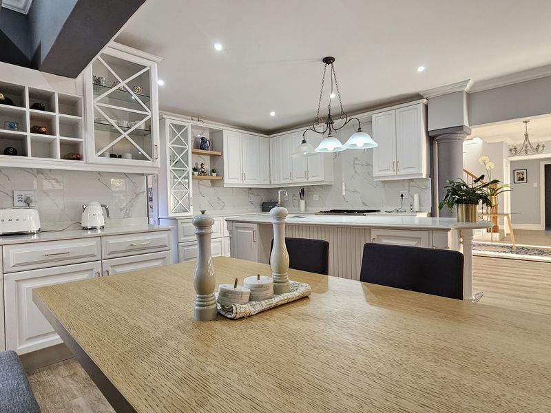 Welcome to Sahara Close! - Photo 10