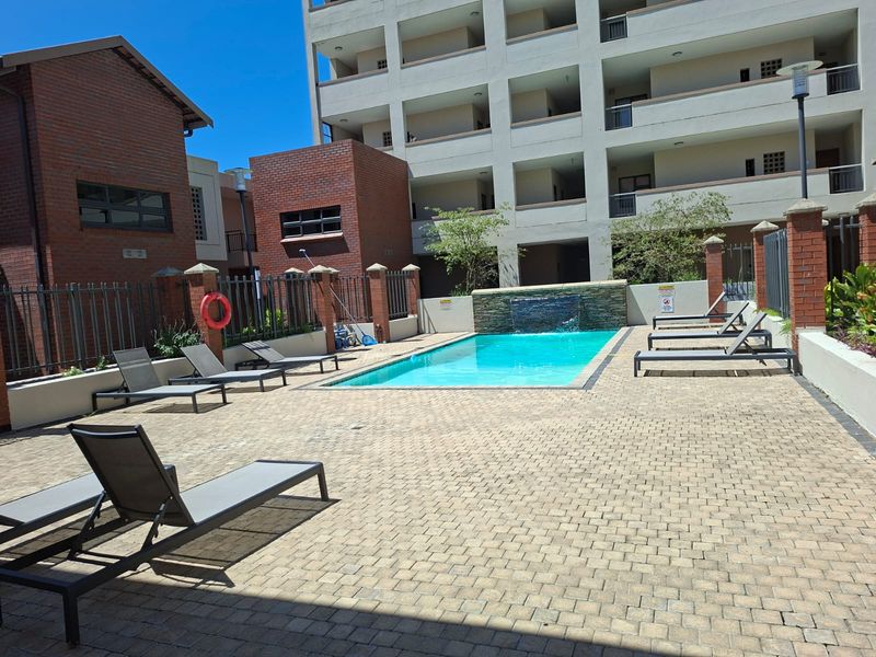 Prime  Property Presents A Stunning Fully Furnished Two Bedroom Apartment Situated In Umhlanga Ridge - Photo 2
