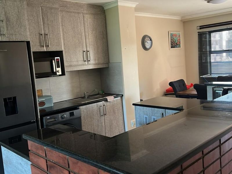 Prime  Property Presents A Stunning Fully Furnished Two Bedroom Apartment Situated In Umhlanga Ridge - Photo 4