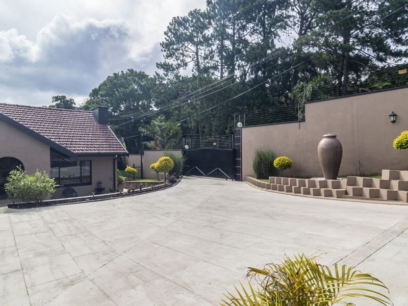 Modern 4 Bedroom Home with Flatlet in Prime Westville - Photo 2