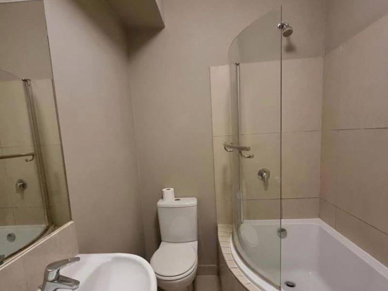 One bedroom to rent - Photo 6