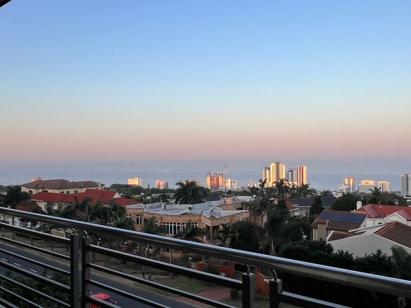 Prime Property presents One On Herrwood apartment for Rent - Photo 3