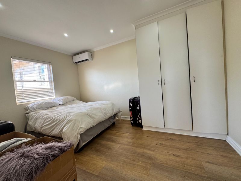 Spacious 3-Bedroom Townhouse For Sale In Mount Edgecombe. - Photo 10