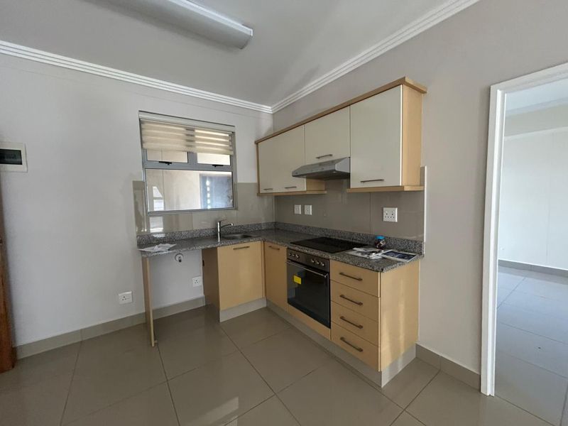 Apartment For Sale In Umhlanga - Photo 2