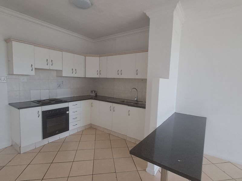 Modern 3-Bedroom, 2-Bathroom Living – Space, Comfort & Style - Photo 2